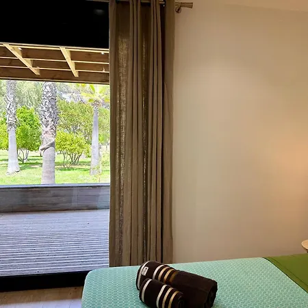 Villa Pineto, 3 Au Coeur De La Pinede Biguglia (Corsica)