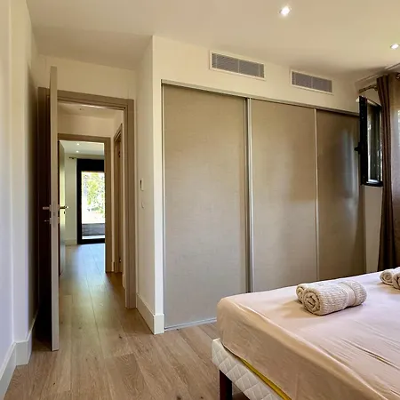 Pineto, 3 Au Coeur De La Pinede Villa Biguglia (Corsica)