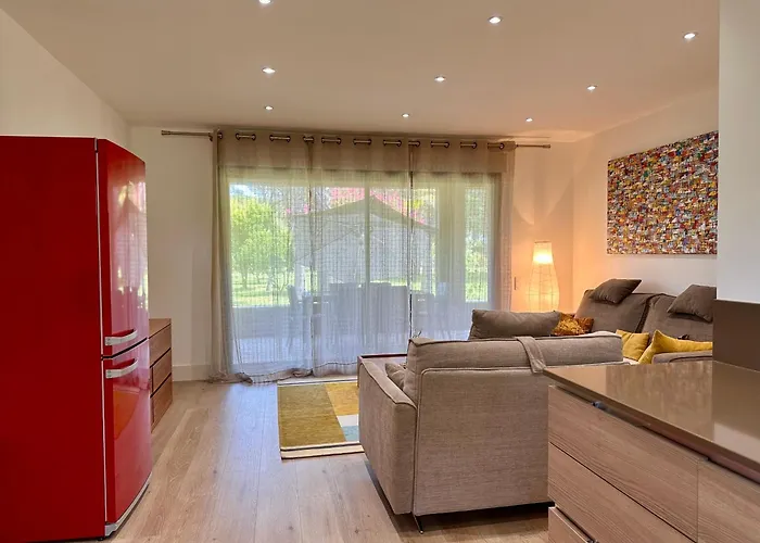 Pineto, 3 Au Coeur De La Pinede Villa Biguglia (Corsica)