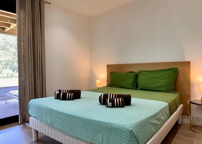 Pineto, 3 Au Coeur De La Pinede Villa *