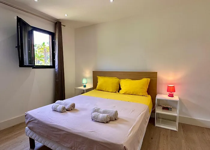 Pineto, 3 Au Coeur De La Pinede Villa